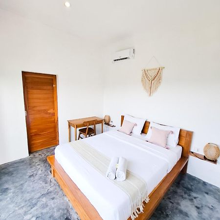 Turtle House Surf & Stay Airsatang Exterior foto